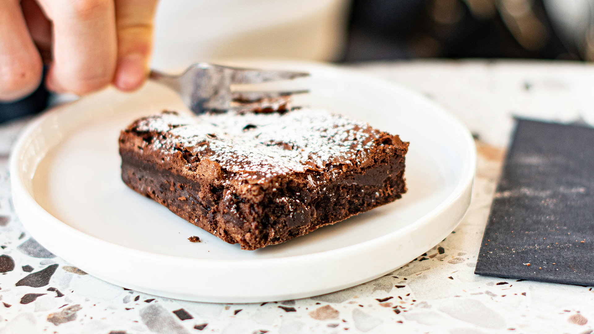 Brownie autunnale alla zucca e farina di castagne